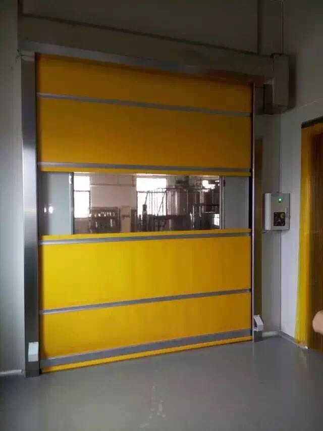 桔黄色快速卷帘门