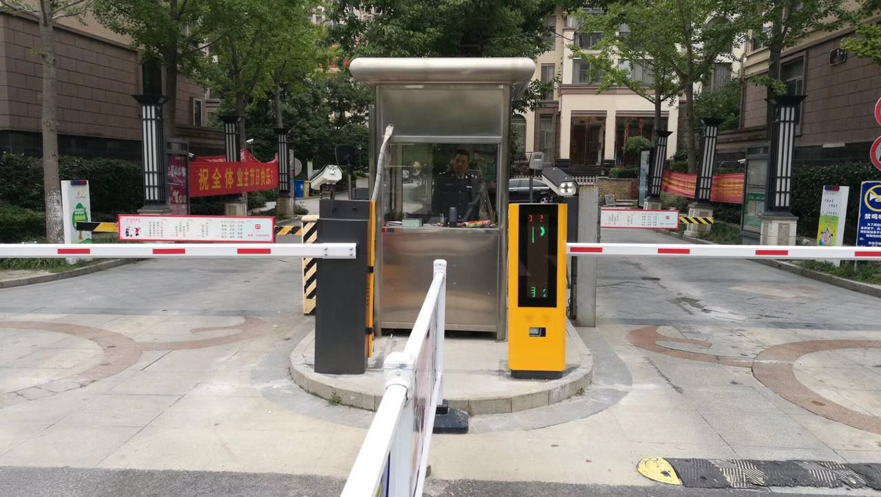 小区直杆道闸一体机